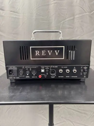 Revv D20 2